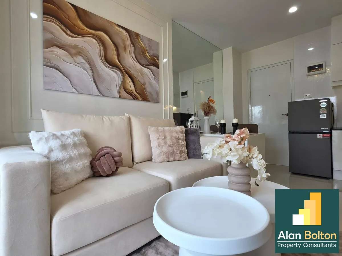 1 Bedroom 1 Bathroom for sale photo 3