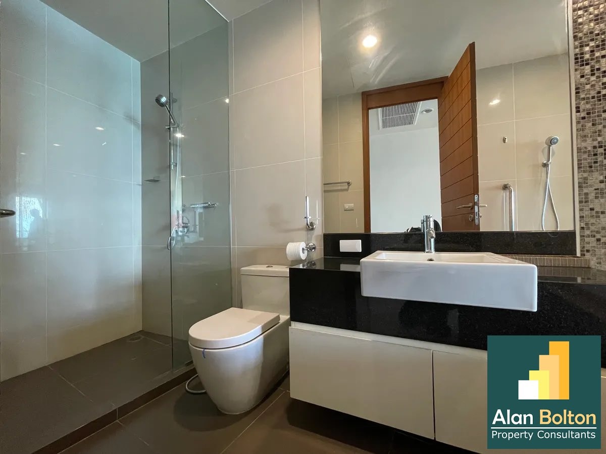 Movenpick Na Jomtien Pattaya Beach Front Condo For Sale photo 8