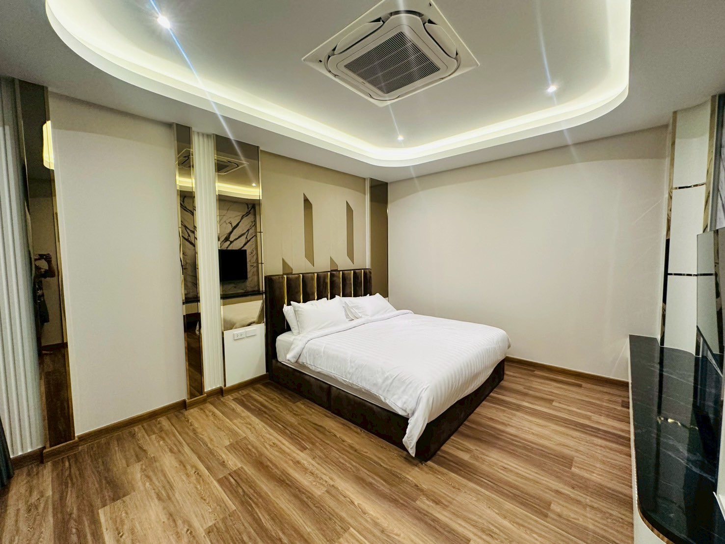 Luxury Pool Villa with Pet Friendly 4 bedrooms 5 bathrooms near Jomtien Beach for RENT photo 31