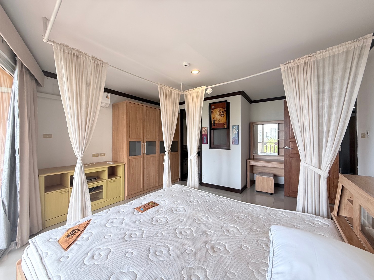 1 Bedroom 1 Bathroom for rent photo 10