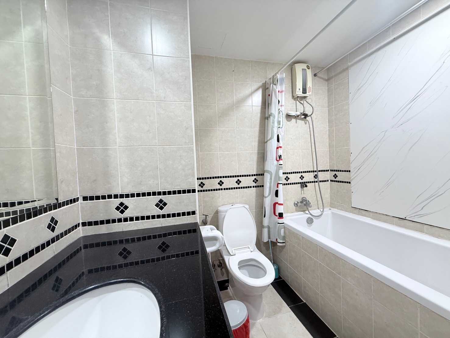1 Bedroom 1 Bathroom for rent photo 19