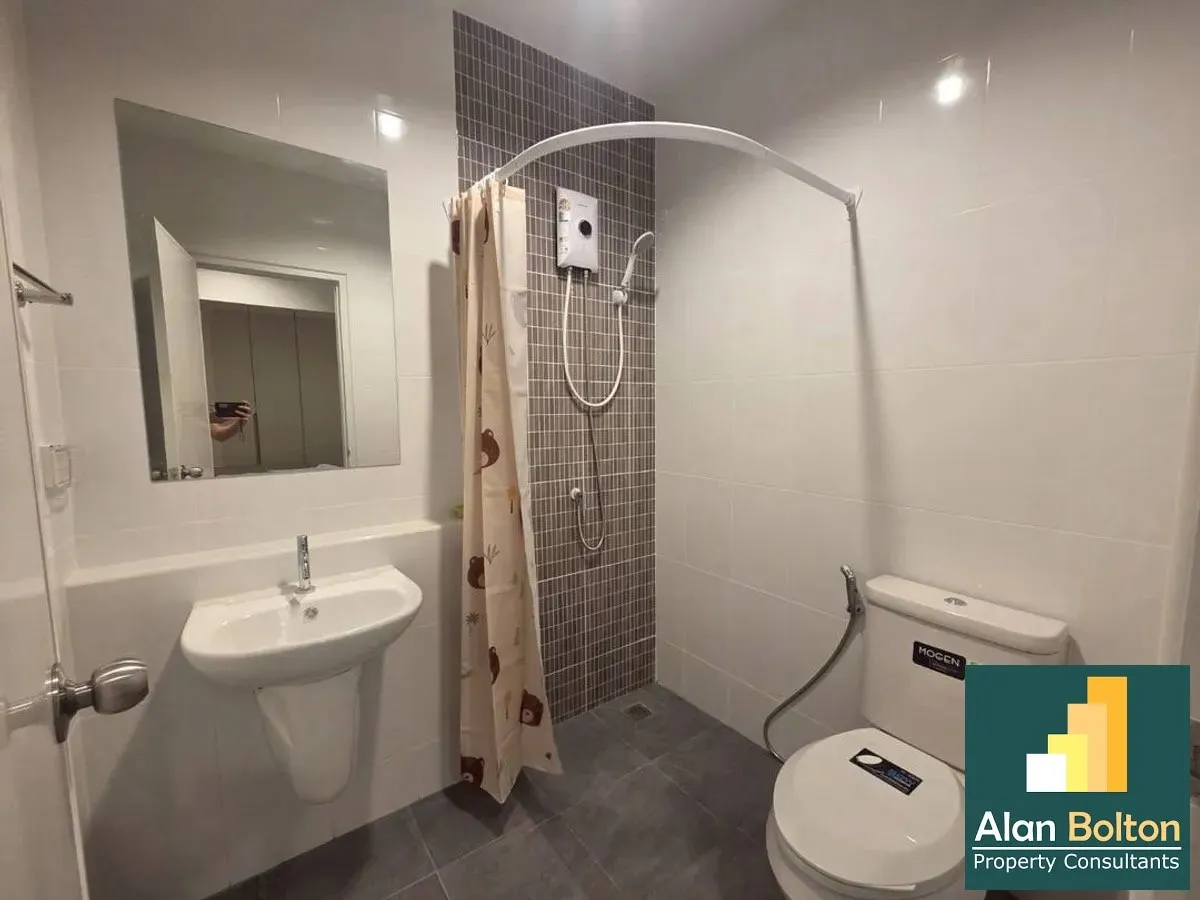 Corner house 2 Bedrooms 2 Bathrooms in East Pattaya photo 12