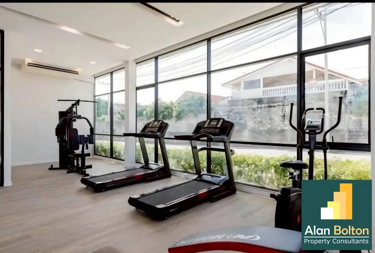Corner house 2 Bedrooms 2 Bathrooms in East Pattaya photo 17
