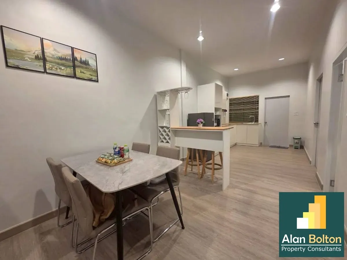 Corner house 2 Bedrooms 2 Bathrooms in East Pattaya photo 21