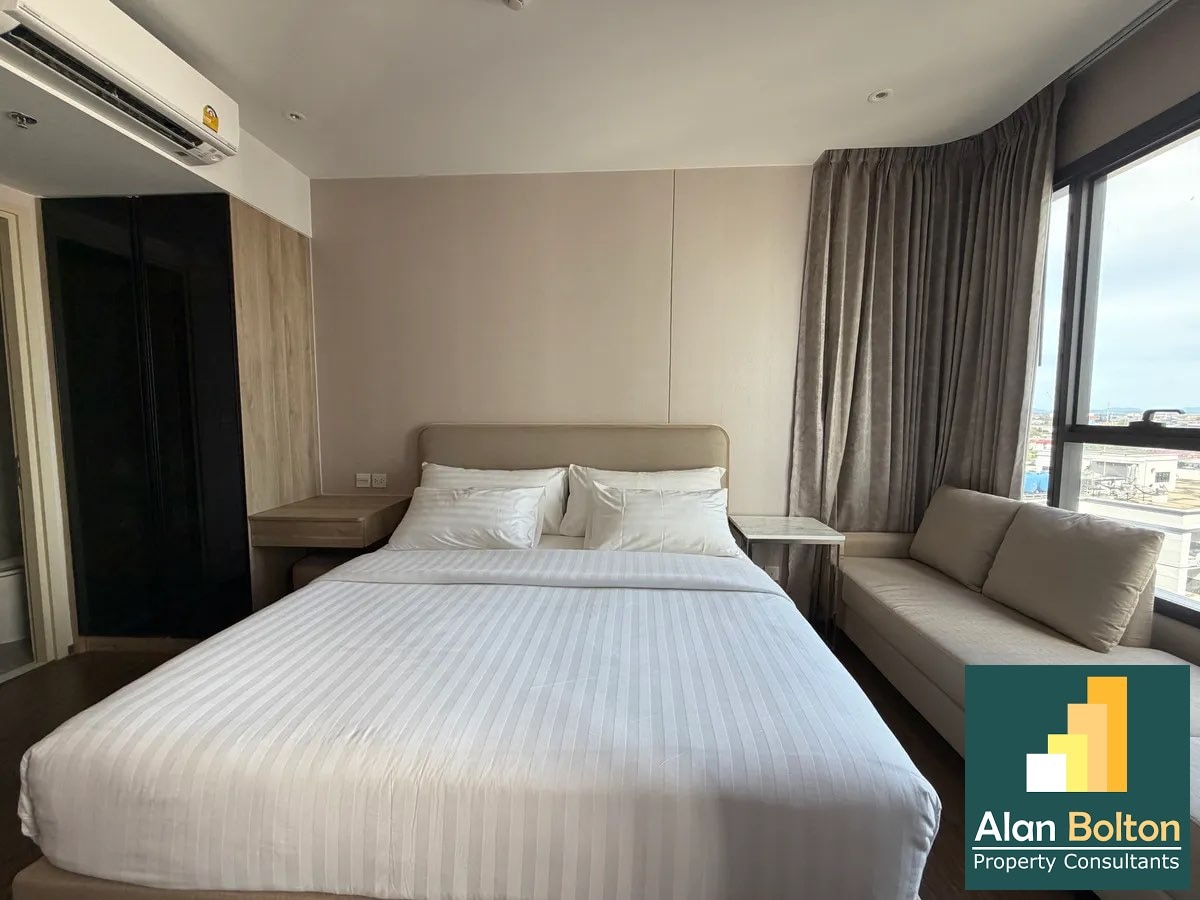 Corner Unit available for Rent In North Pattaya photo 8