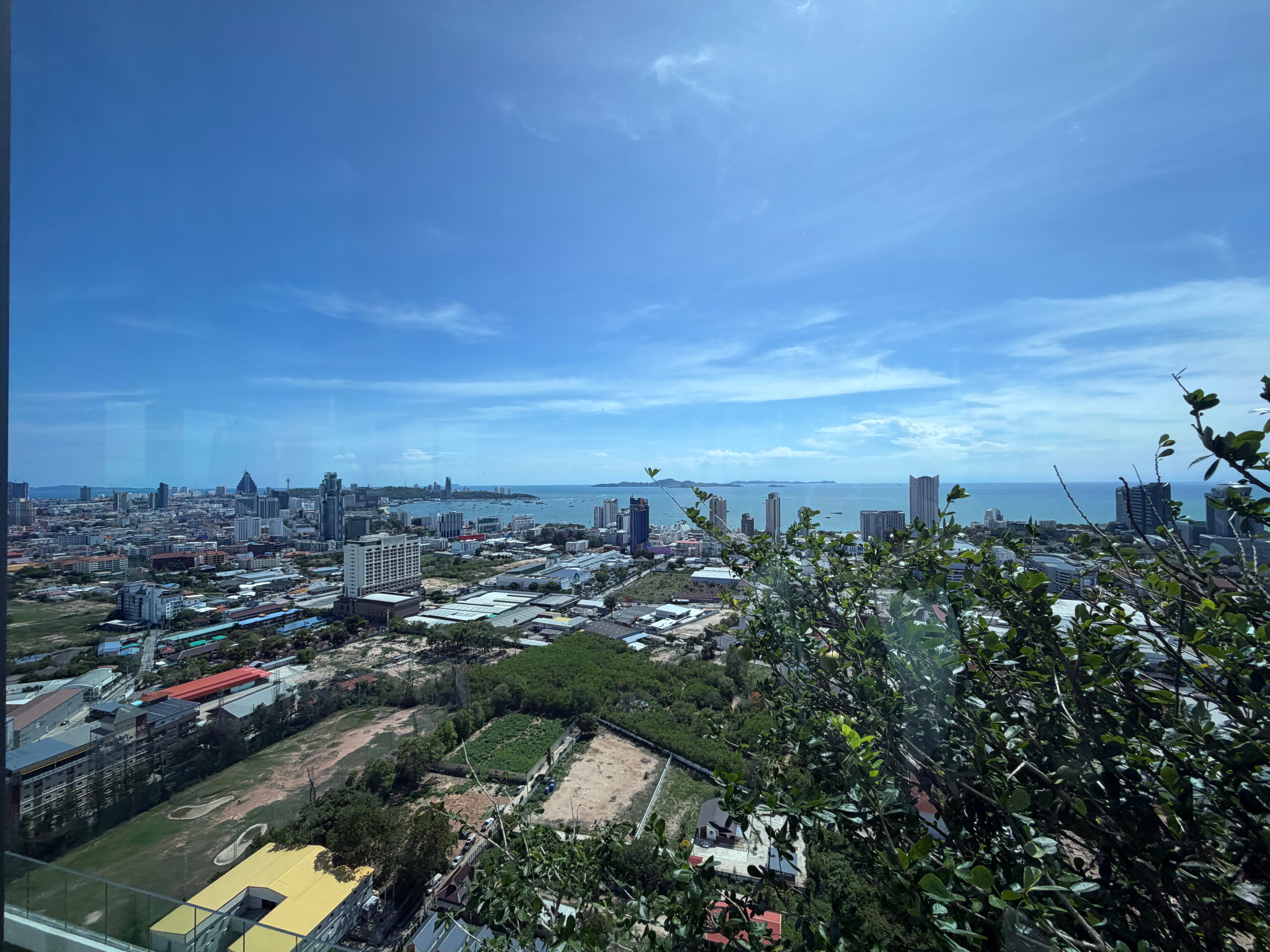 Sea View condo For Sale near Terminal 21 Pattaya photo 7