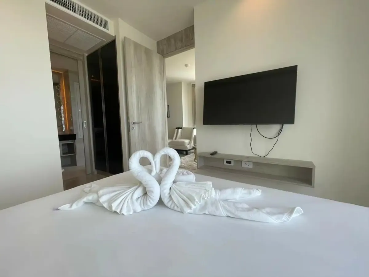 Newly Renovated Brand New Sea View 2 bedrooms 2 bathroom in Tropicana Condo for SALE photo 17