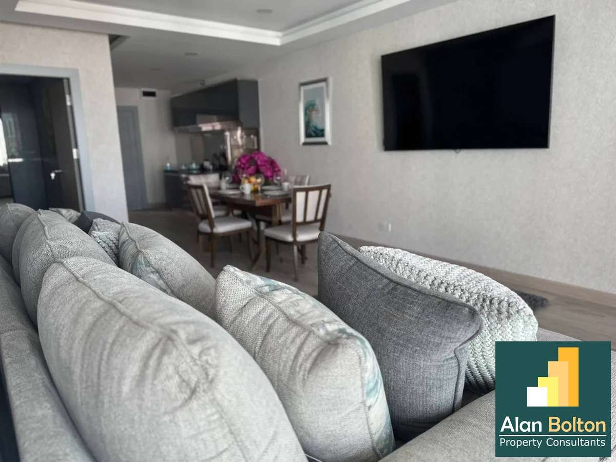 Newly Renovated Brand New Sea View 2 bedrooms 2 bathroom in Tropicana Condo for SALE photo 6