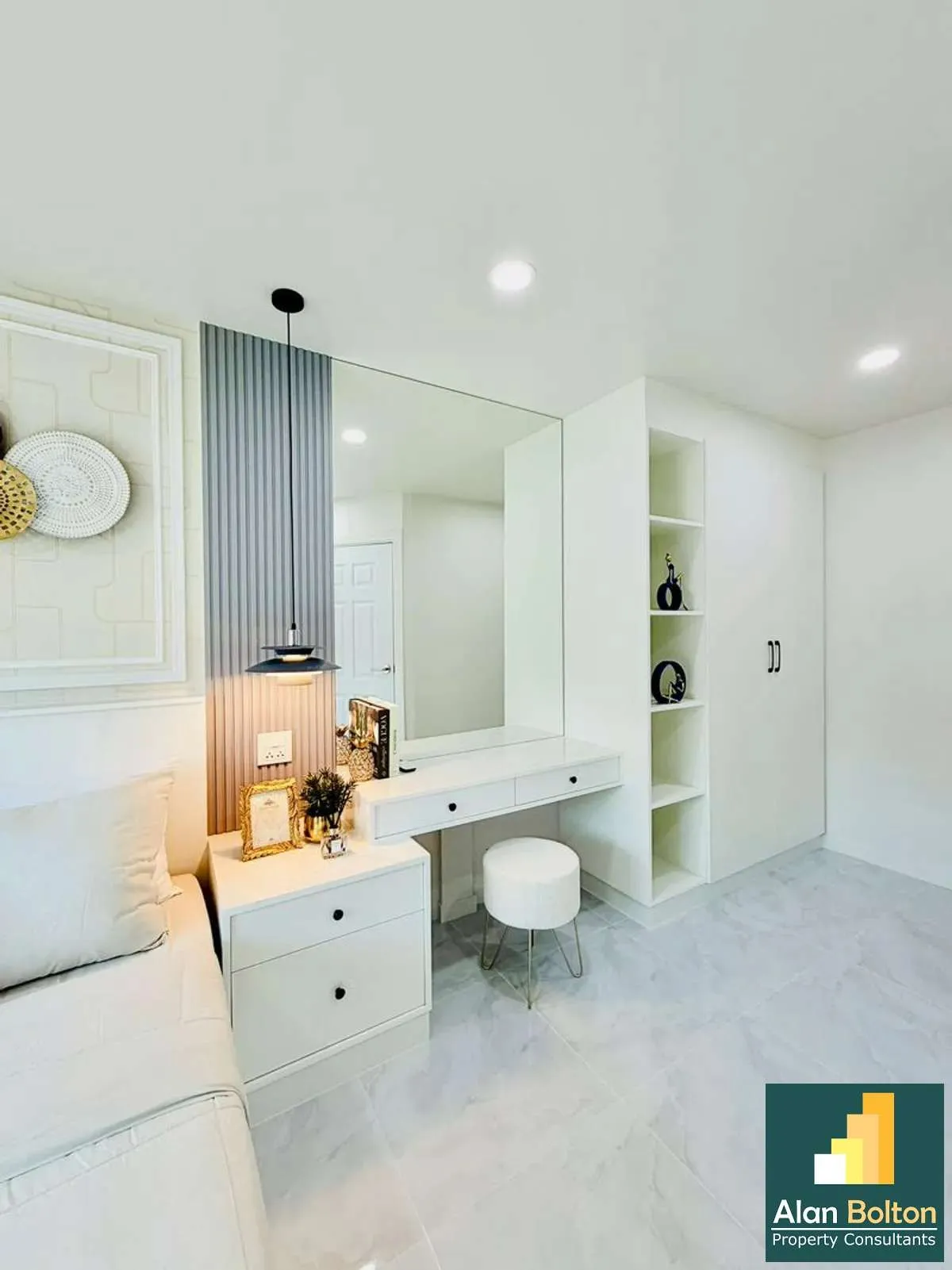Newly renovated house for sale In East Pattaya photo 8
