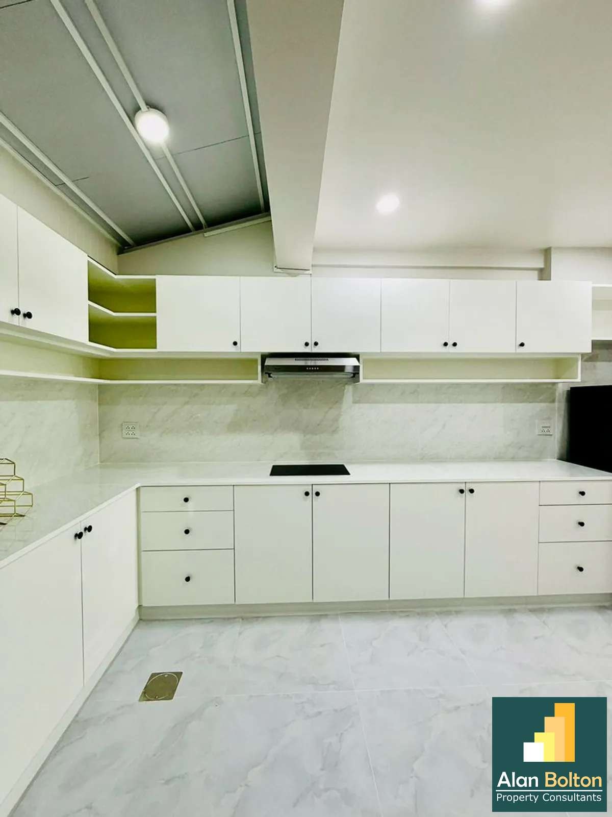 Newly renovated house for sale In East Pattaya photo 6
