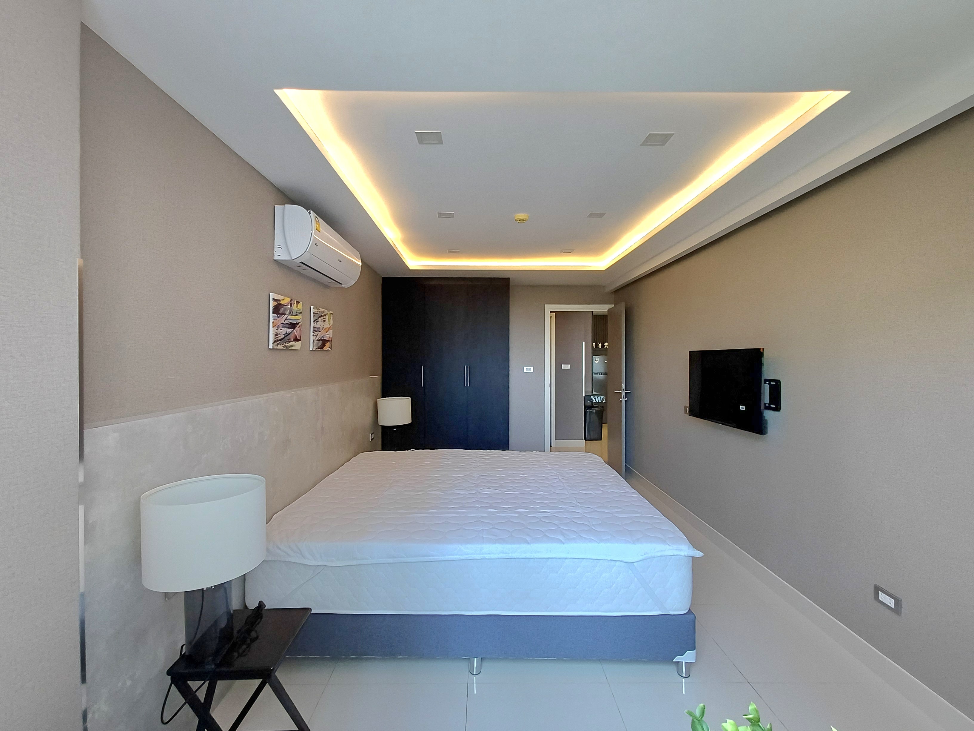 Brand New modern decoration 1 bed 1 bath in Pratamnak for RENT photo 23