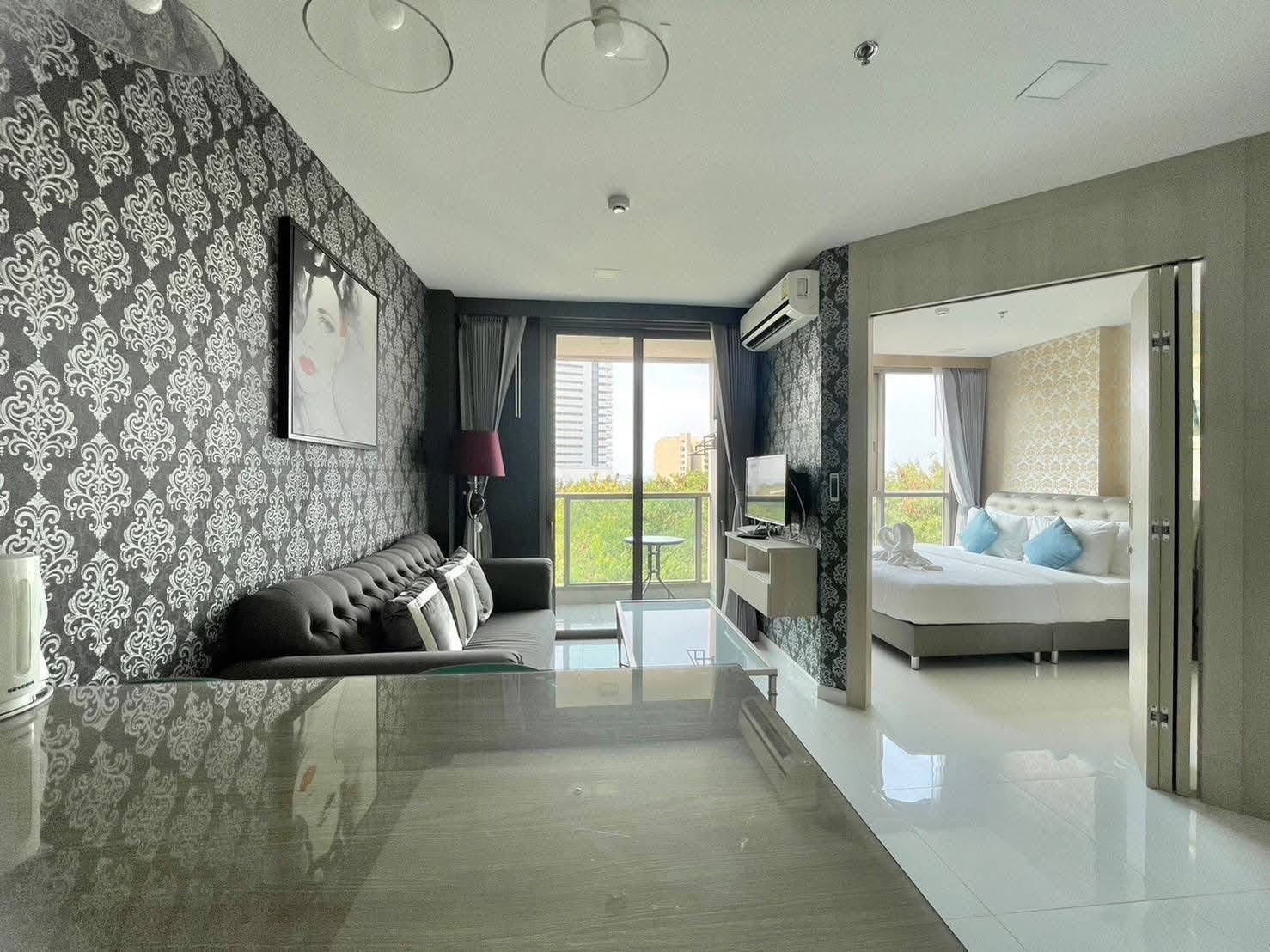 One bedroom Condo For Sale Near cosy beach photo 11