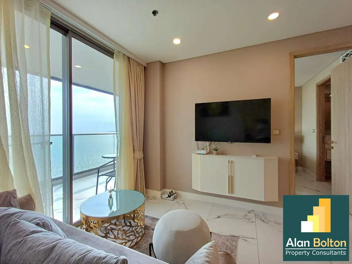 Stunning Sea View beachfront 2 beds 2 baths in Copacabana Beach Jomtien for RENT photo 6