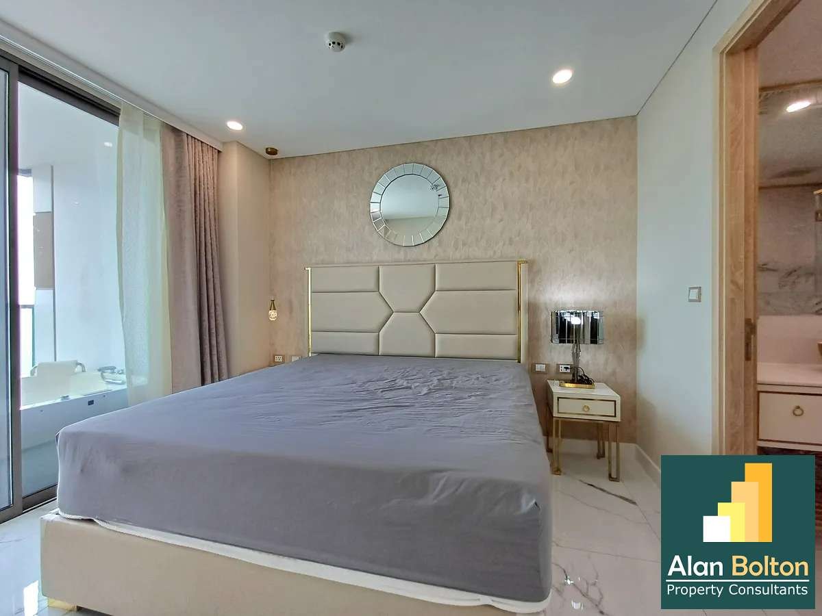Stunning Sea View beachfront 2 beds 2 baths in Copacabana Beach Jomtien for RENT photo 15