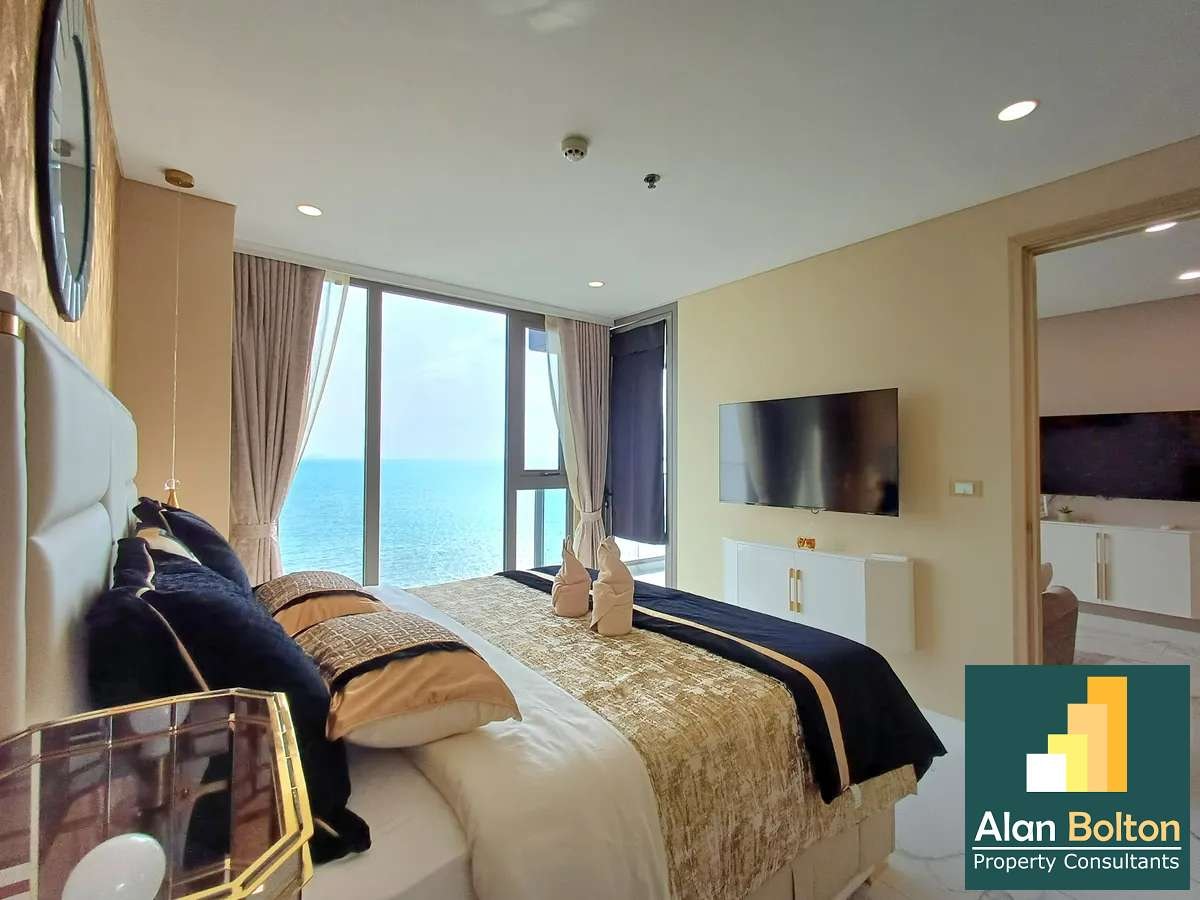 Stunning Sea View beachfront 2 beds 2 baths in Copacabana Beach Jomtien for RENT photo 11