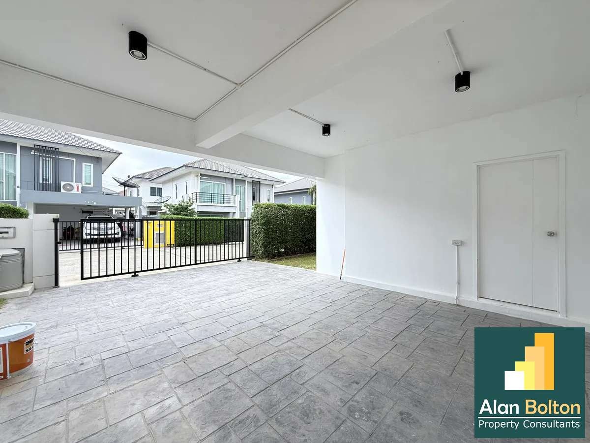3 Bedroom 2 Bathroom house for rent photo 10