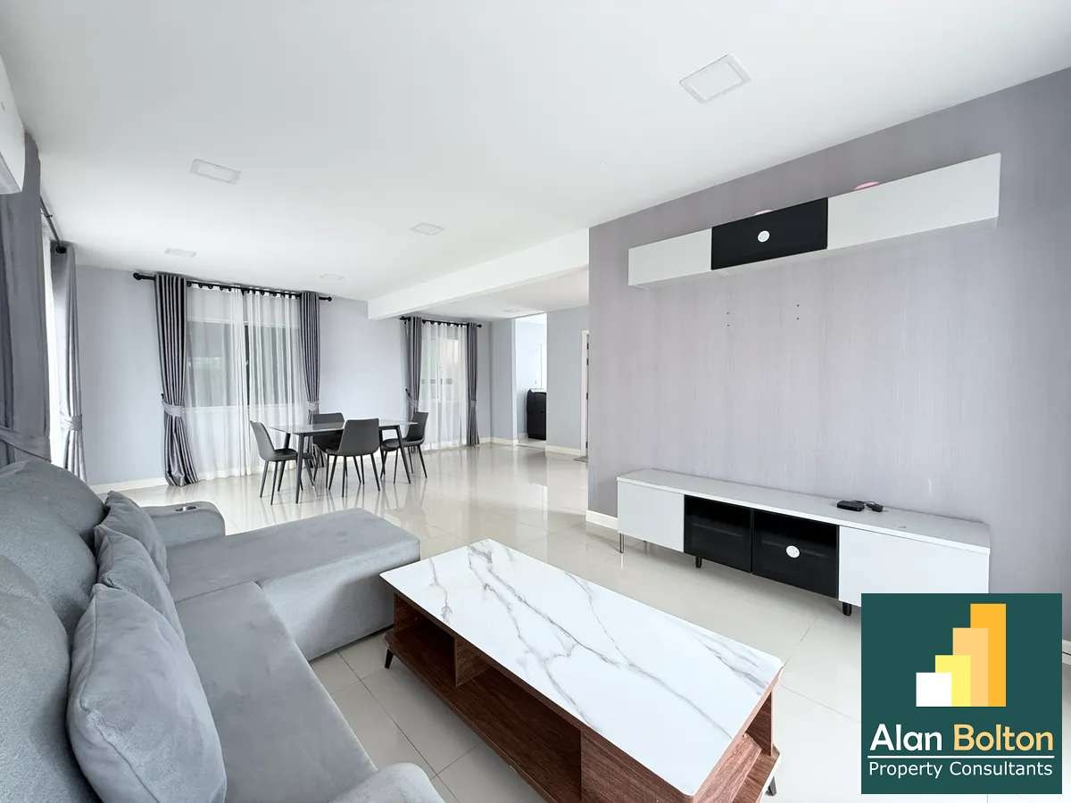 3 Bedroom 2 Bathroom house for rent photo 15