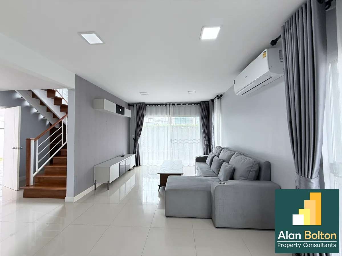 3 Bedroom 2 Bathroom house for rent photo 14