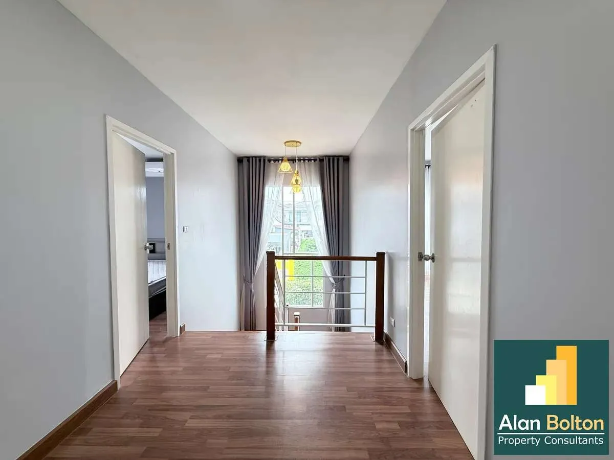 3 Bedroom 2 Bathroom house for rent photo 3