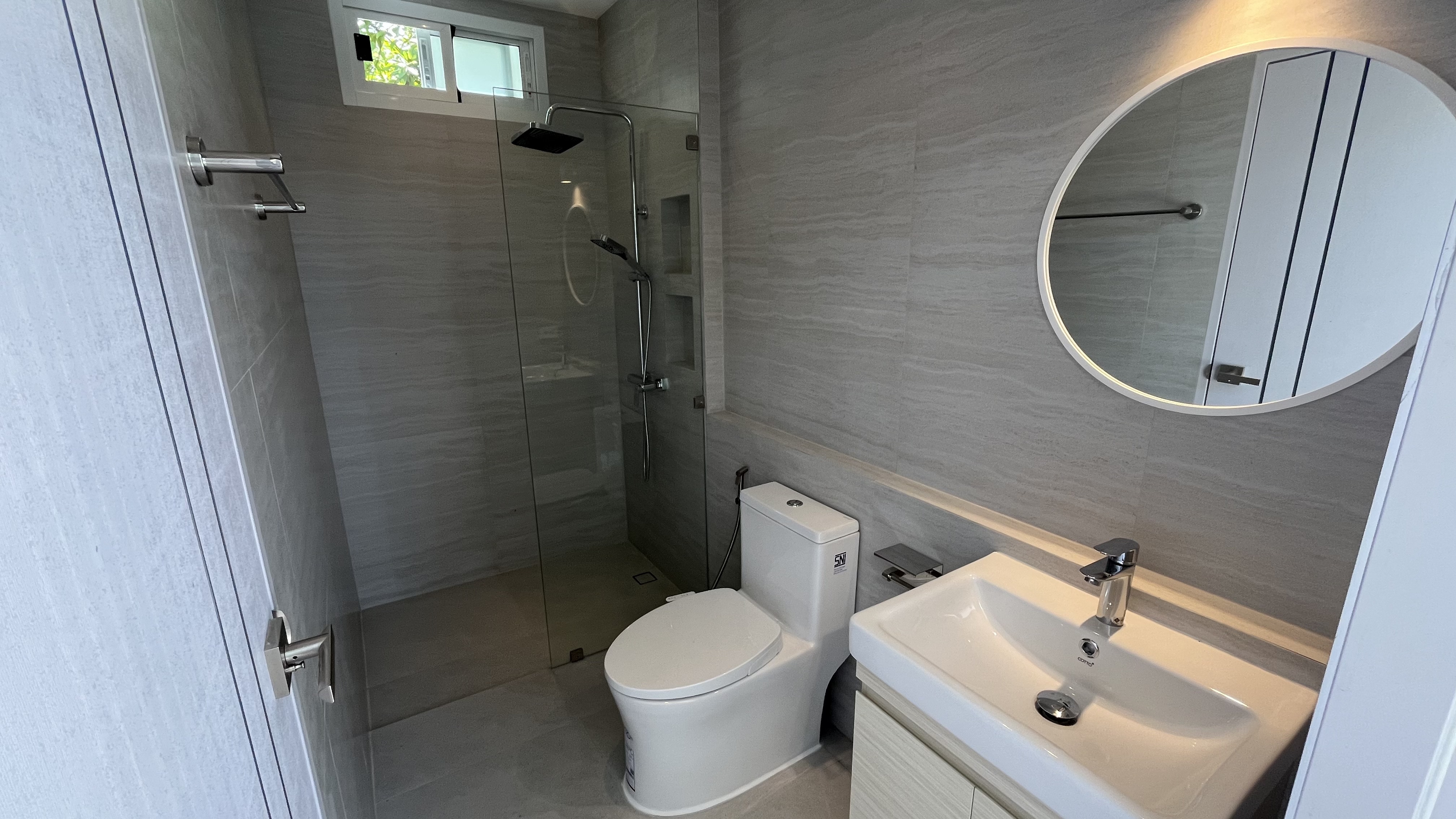 Brand New Modern 4 Bed 3 Bath Pool Villa At Secure Village In Huay Yai photo 29