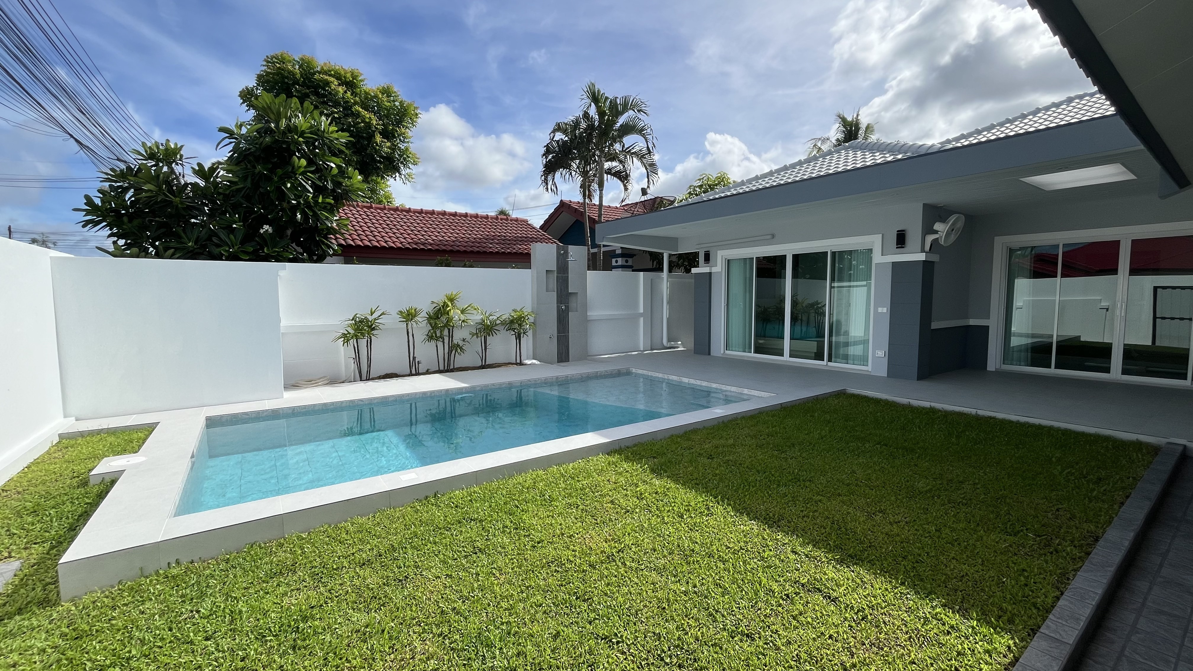 Brand New Modern 4 Bed 3 Bath Pool Villa At Secure Village In Huay Yai photo 50
