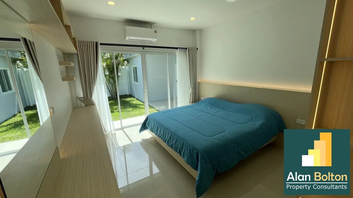 Brand New Modern 4 Bed 3 Bath Pool Villa At Secure Village In Huay Yai photo 11
