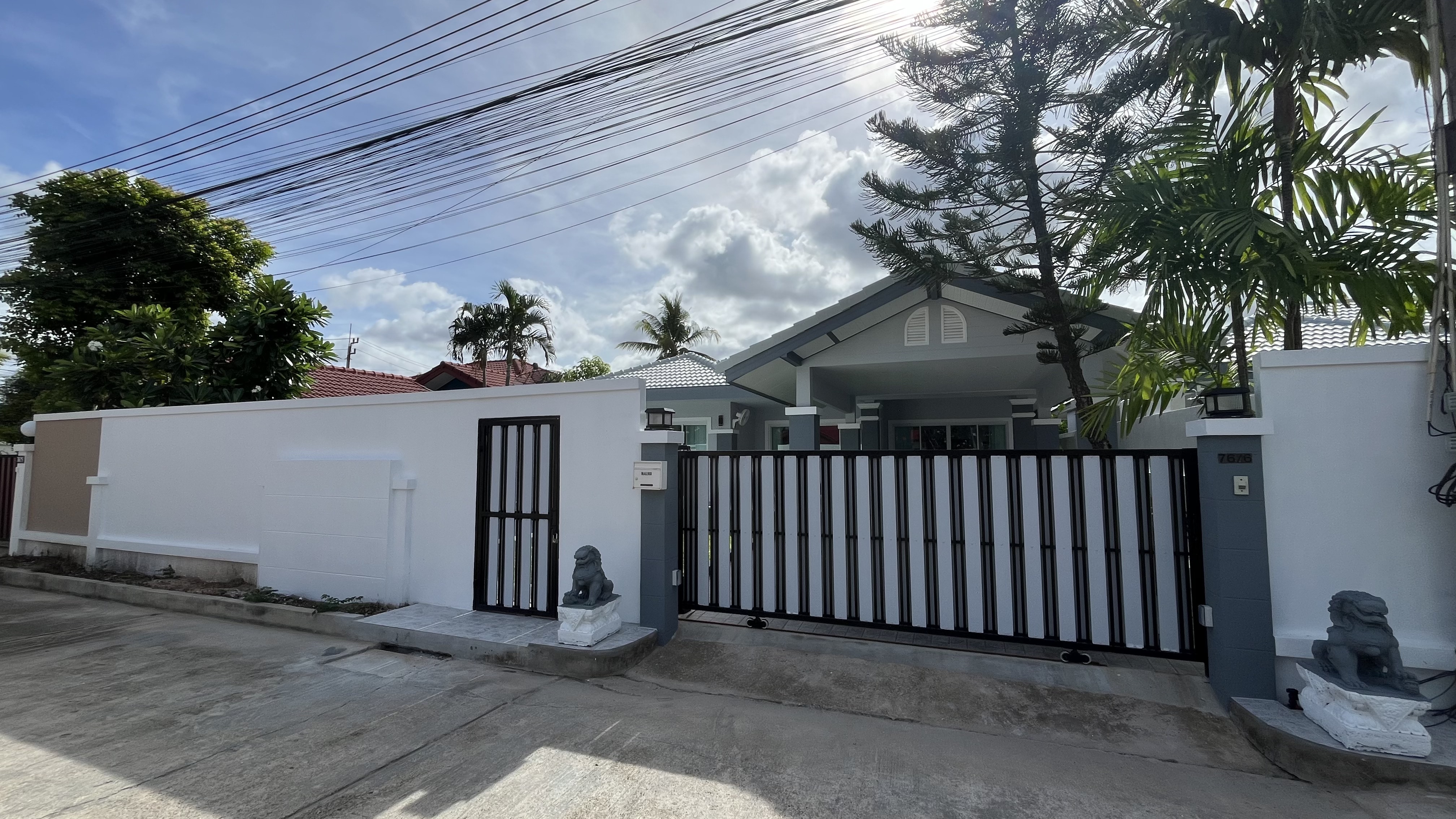 Brand New Modern 4 Bed 3 Bath Pool Villa At Secure Village In Huay Yai photo 47
