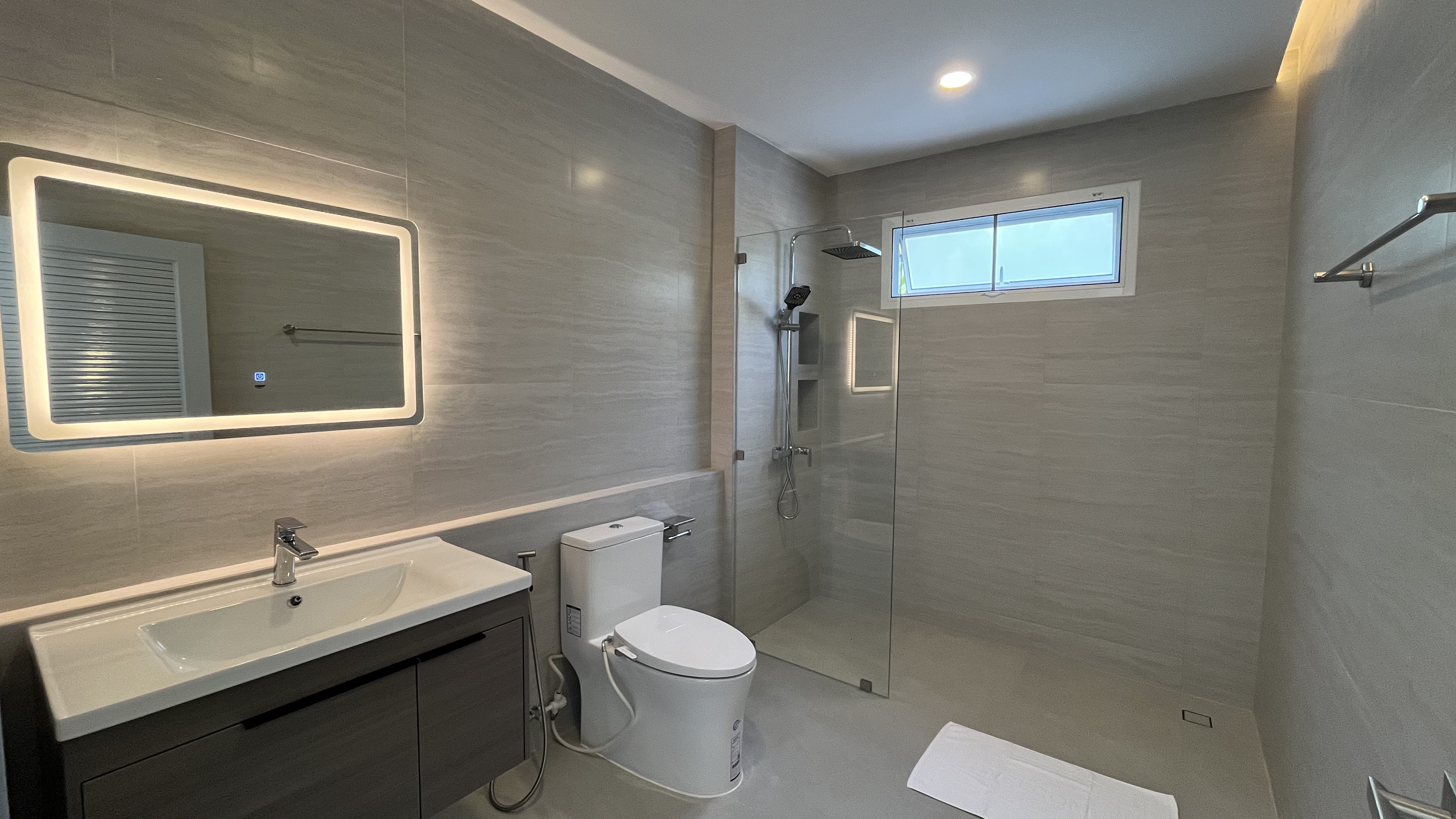 Brand New Modern 4 Bed 3 Bath Pool Villa At Secure Village In Huay Yai photo 42