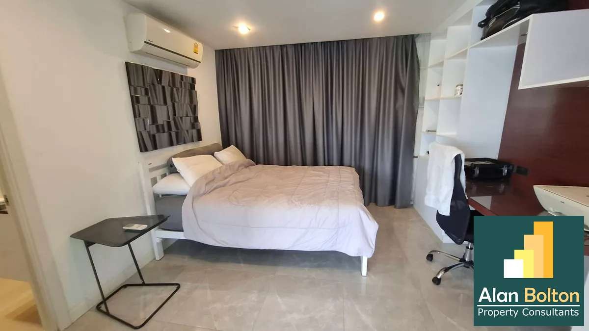 Spacious 160 sqm Duplex Residence at Panchalae Jomtien photo 6