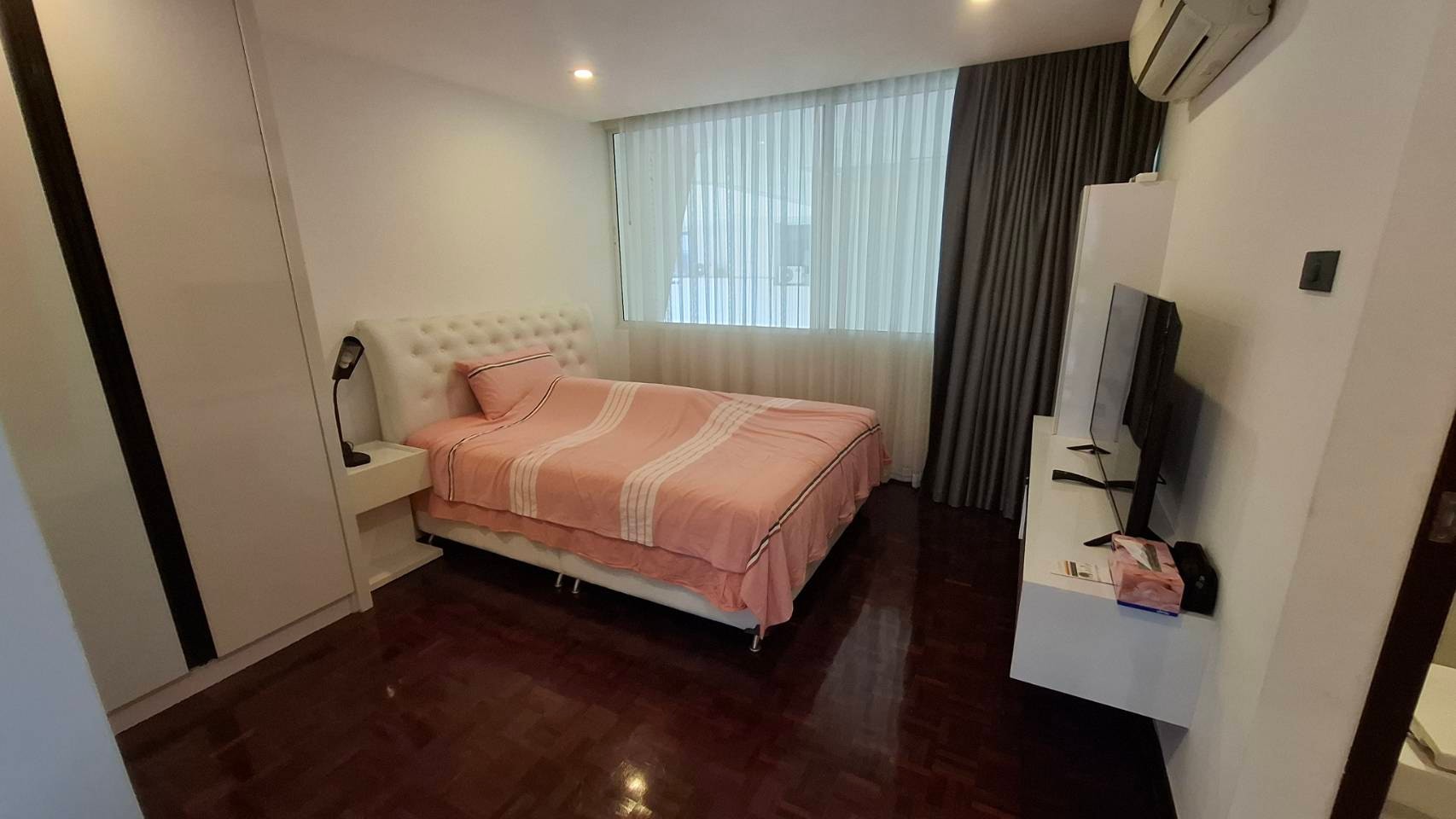 70 sqm 1-Bedroom Condo for Sale at Tropicana Pratumnak, Foreign Quota photo 27