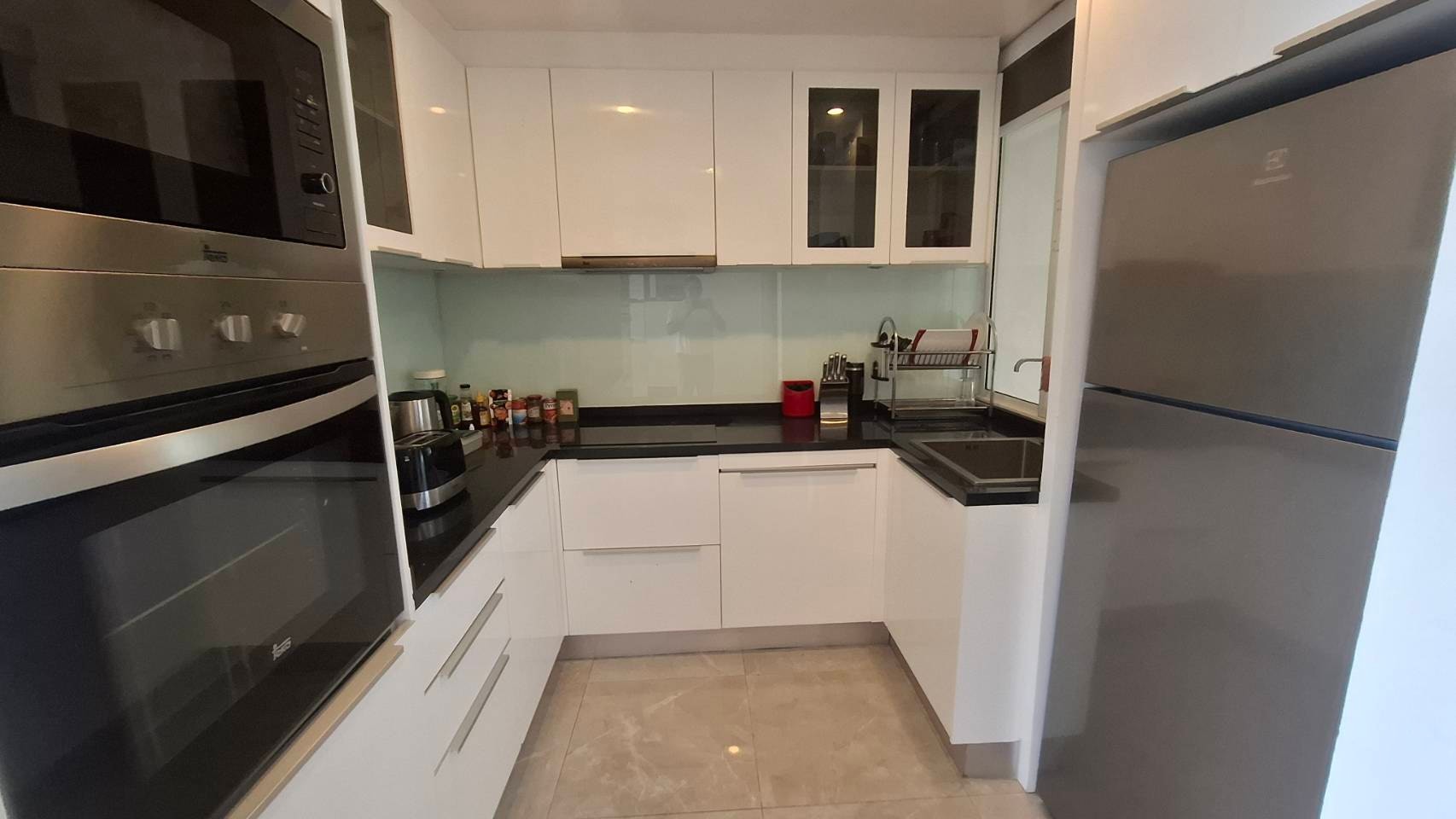 70 sqm 1-Bedroom Condo for Sale at Tropicana Pratumnak, Foreign Quota photo 23