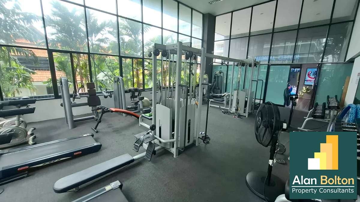 70 sqm 1-Bedroom Condo for Sale at Tropicana Pratumnak, Foreign Quota photo 9