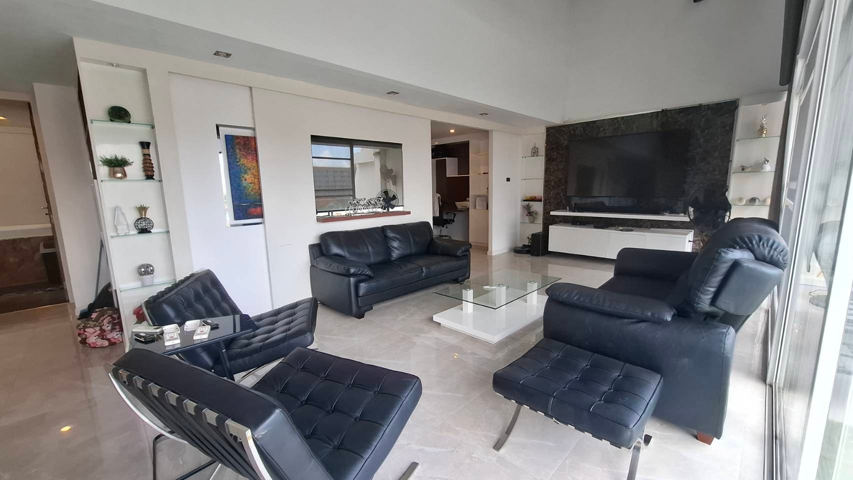 70 sqm 1-Bedroom Condo for Sale at Tropicana Pratumnak, Foreign Quota photo 21