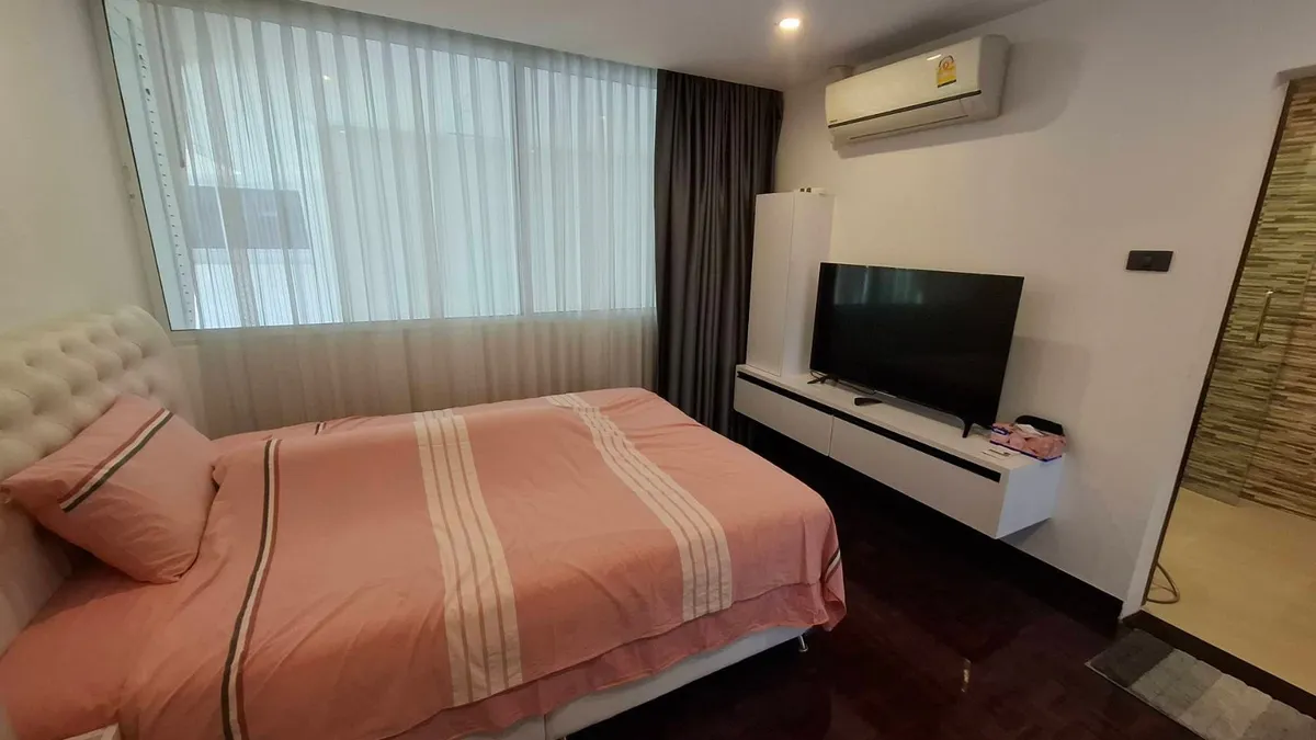 70 sqm 1-Bedroom Condo for Sale at Tropicana Pratumnak, Foreign Quota photo 28