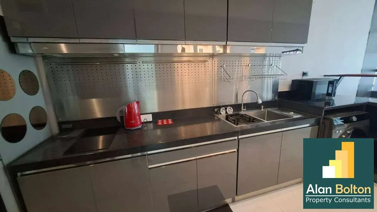 70 sqm 1-Bedroom Condo for Sale at Tropicana Pratumnak, Foreign Quota photo 5