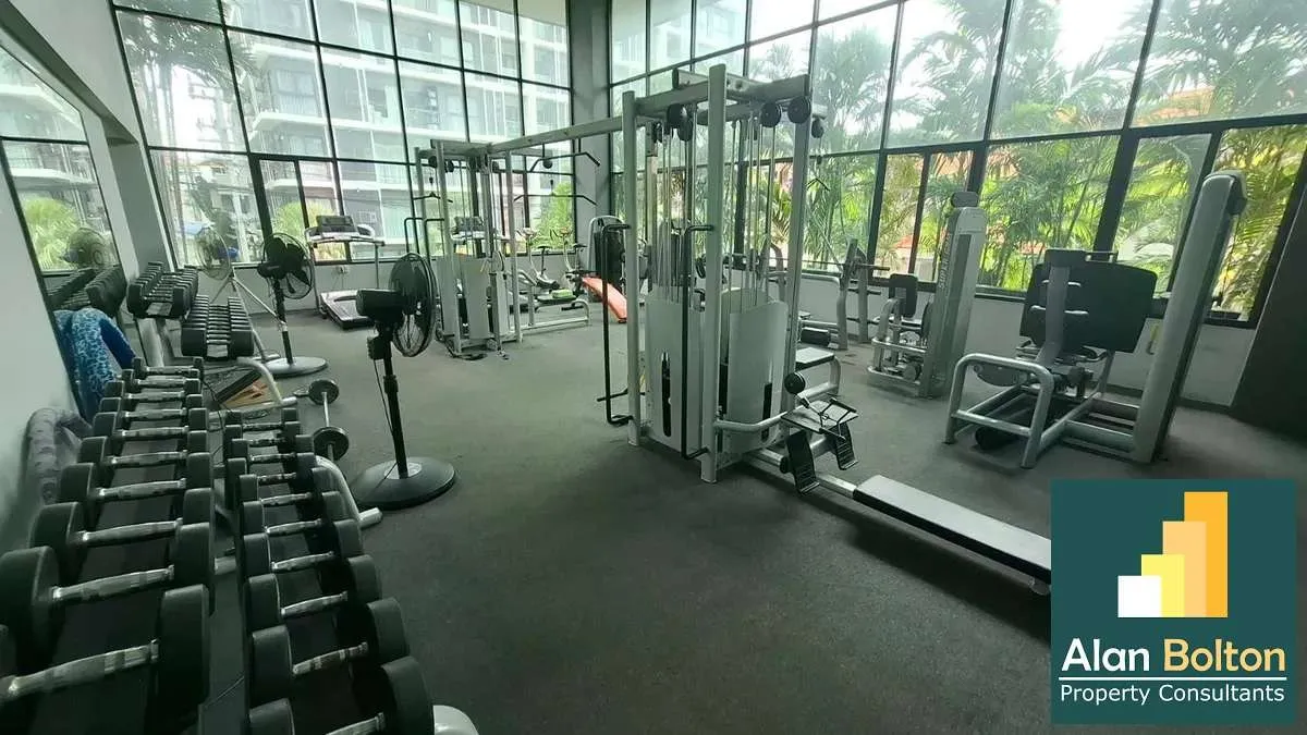 70 sqm 1-Bedroom Condo for Sale at Tropicana Pratumnak, Foreign Quota photo 10