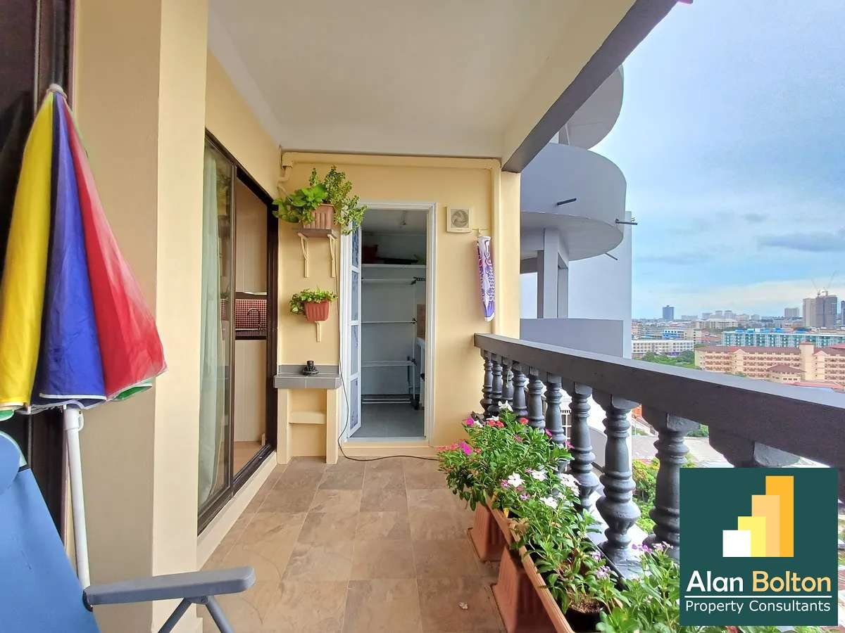 ฺBeautiful City View and Sea View 2 beds 1 bath in 9 Karat Condo Central Pattaya (FQ) for SALE photo 17