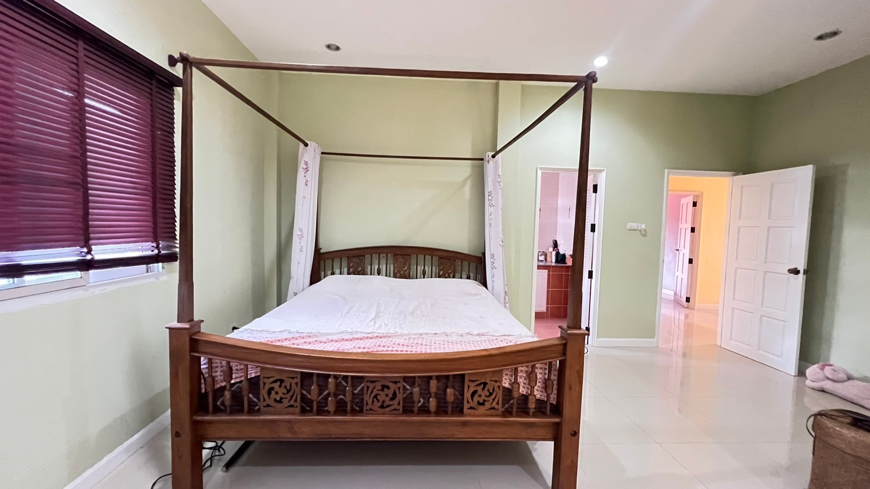 Luxury pool villa 3 Bedrooms 4 Bathrooms in Mapprachan photo 31