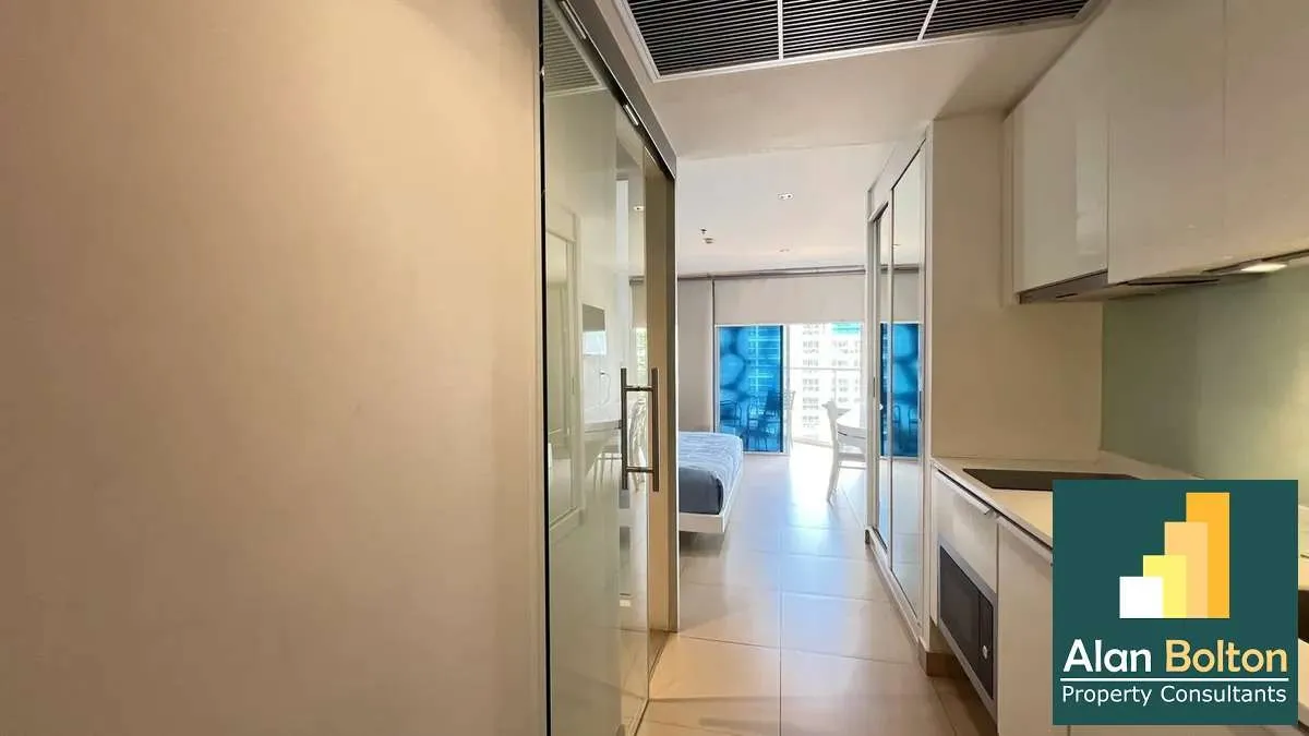 Studio 1 Bathroom in Pratumnak photo 5