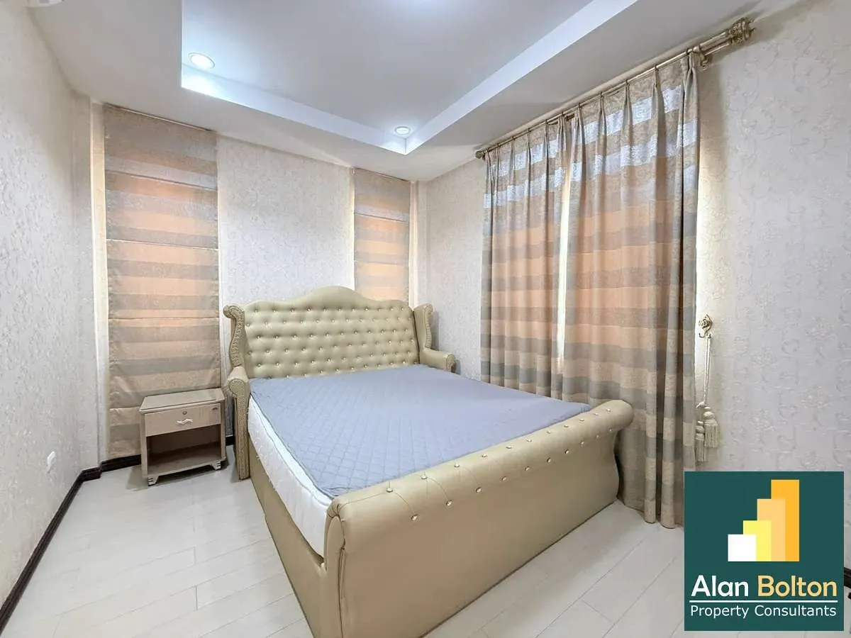 4 Bedroom 3 Bathroom for rent photo 12