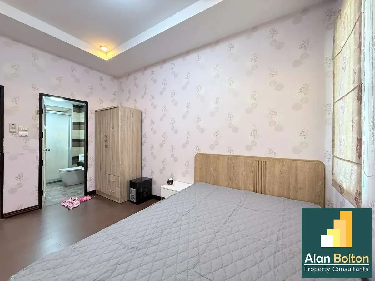 4 Bedroom 3 Bathroom for rent photo 18