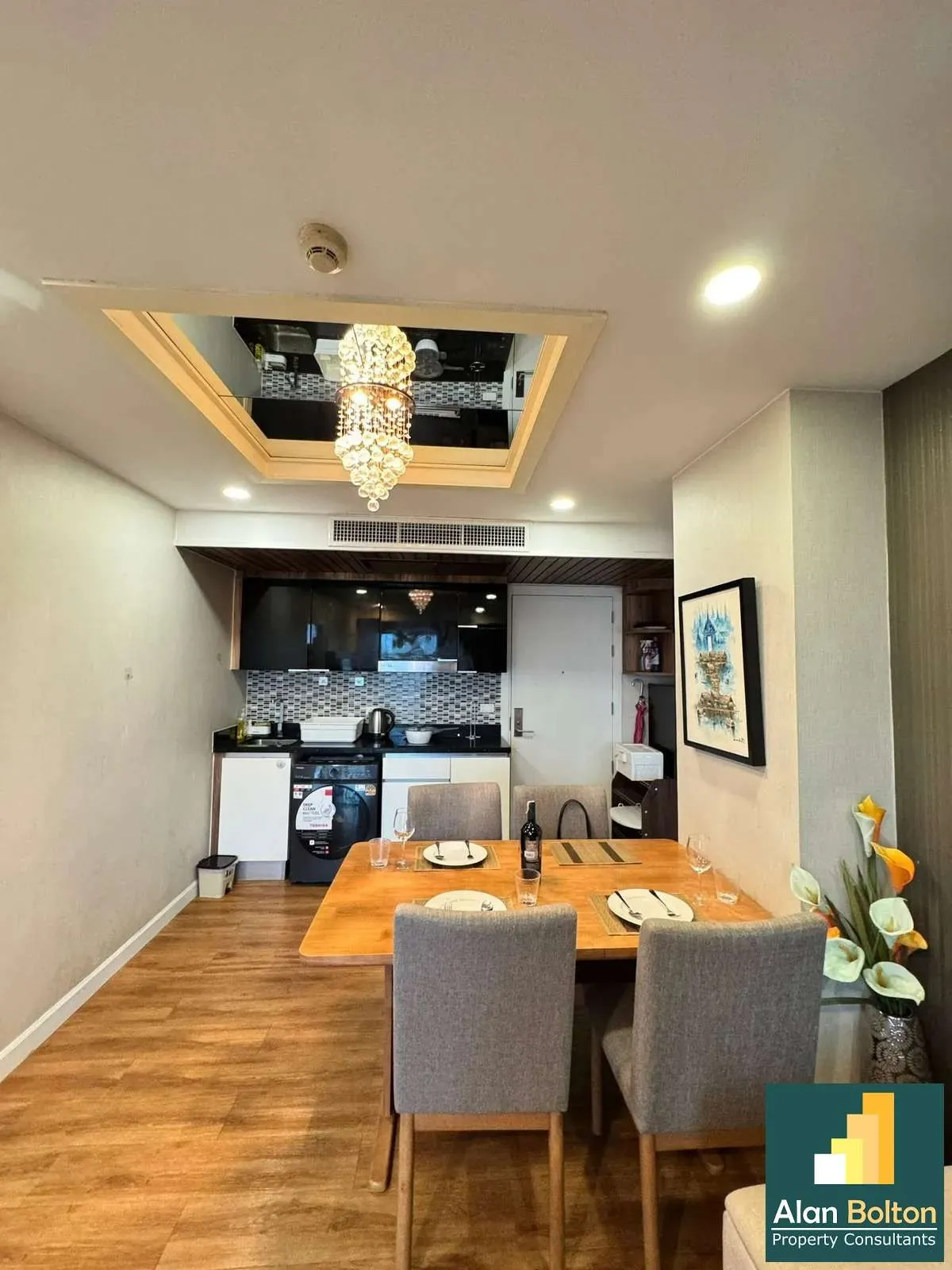 Two Bedroom Condo For Rent In Jomtien photo 5