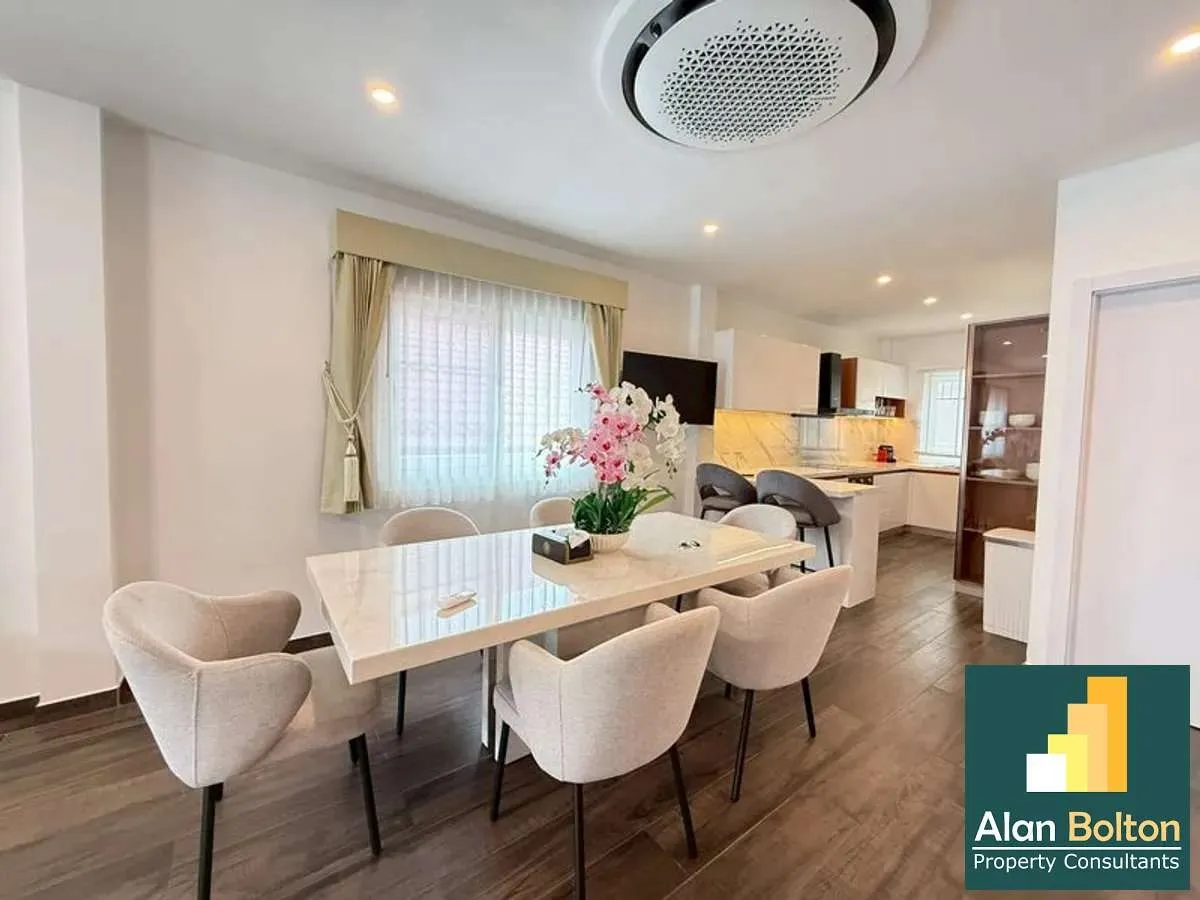 Modern 3 Bed 4 Bath Pool Villa In East Pattaya photo 11