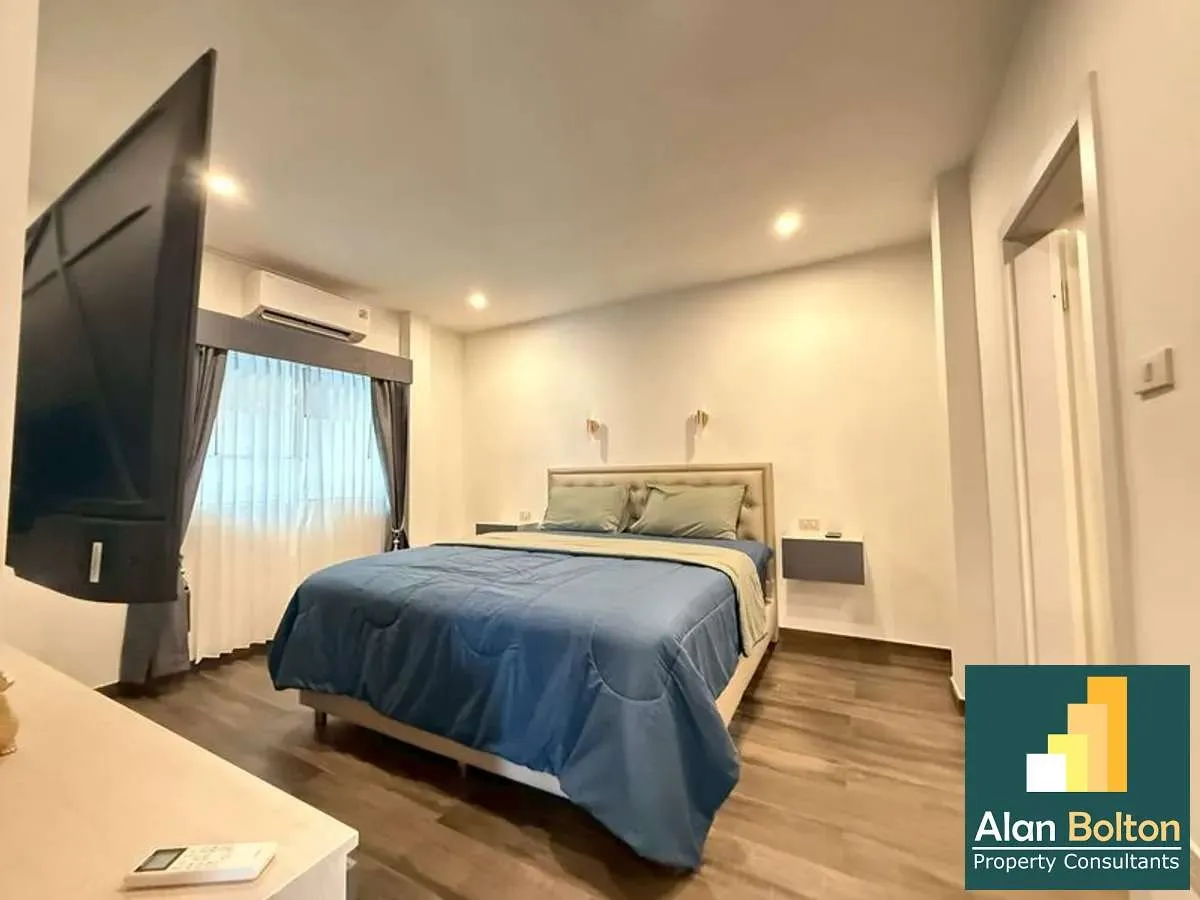 Modern 3 Bed 4 Bath Pool Villa In East Pattaya photo 6