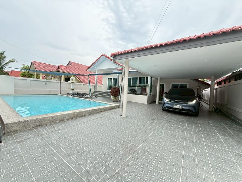 Modern 3 Bed 4 Bath Pool Villa In East Pattaya photo 38