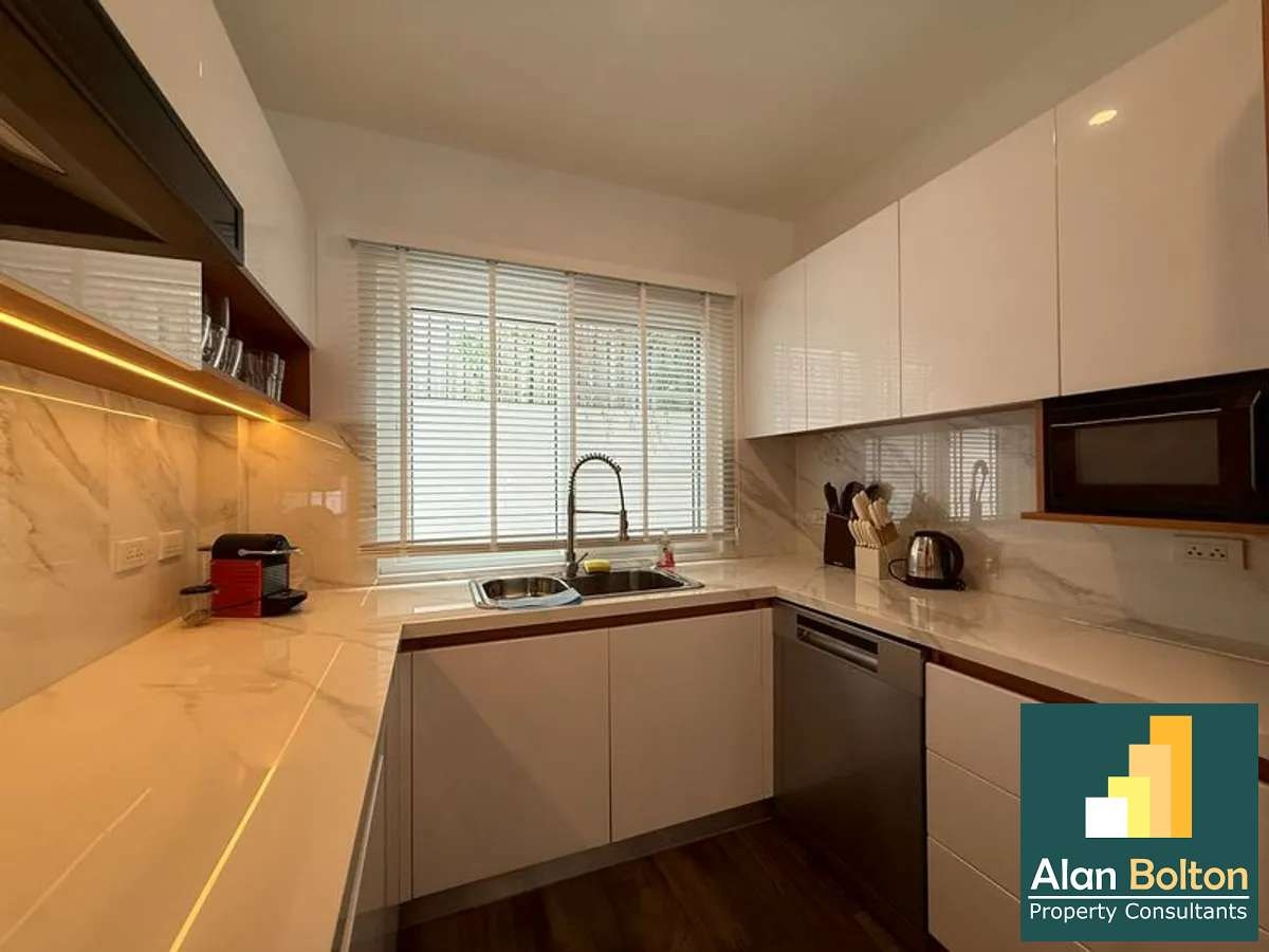 Modern 3 Bed 4 Bath Pool Villa In East Pattaya photo 8