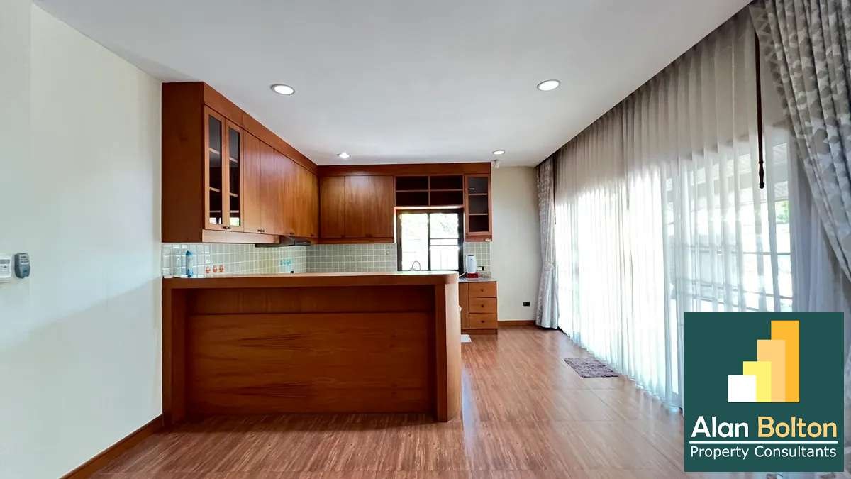 Coner house 3 Bedrooms 4 Bathrooms in Huay yai photo 7