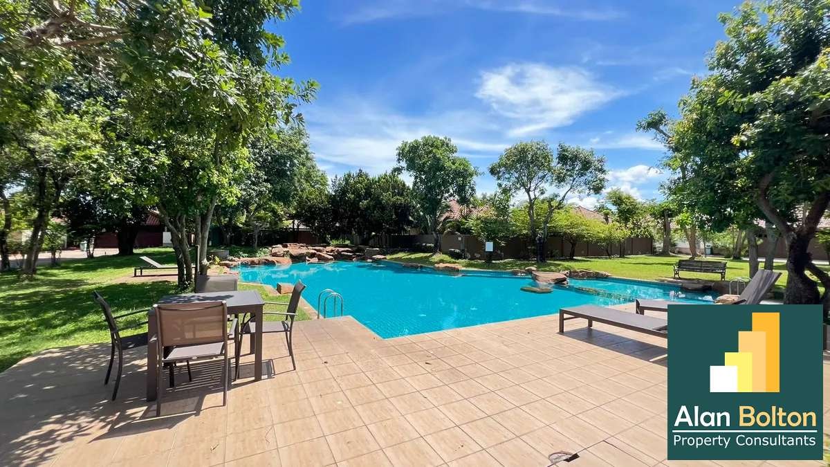 Coner house 3 Bedrooms 4 Bathrooms in Huay yai photo 6