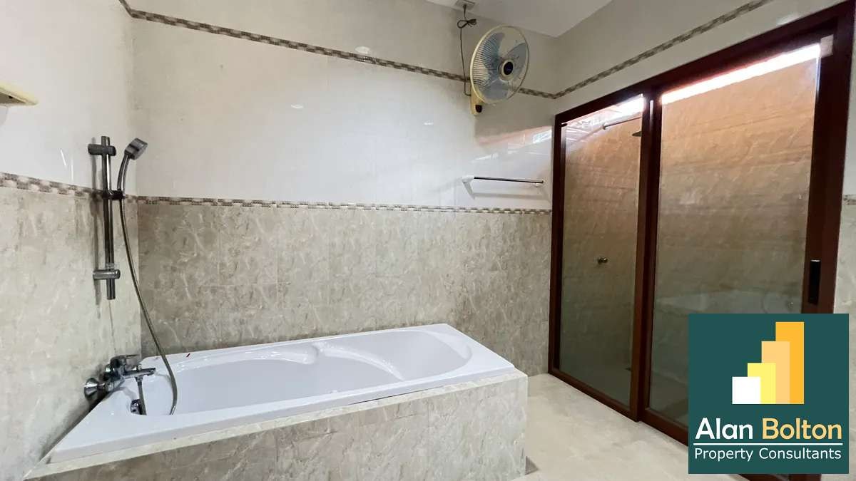 Coner house 3 Bedrooms 4 Bathrooms in Huay yai photo 10
