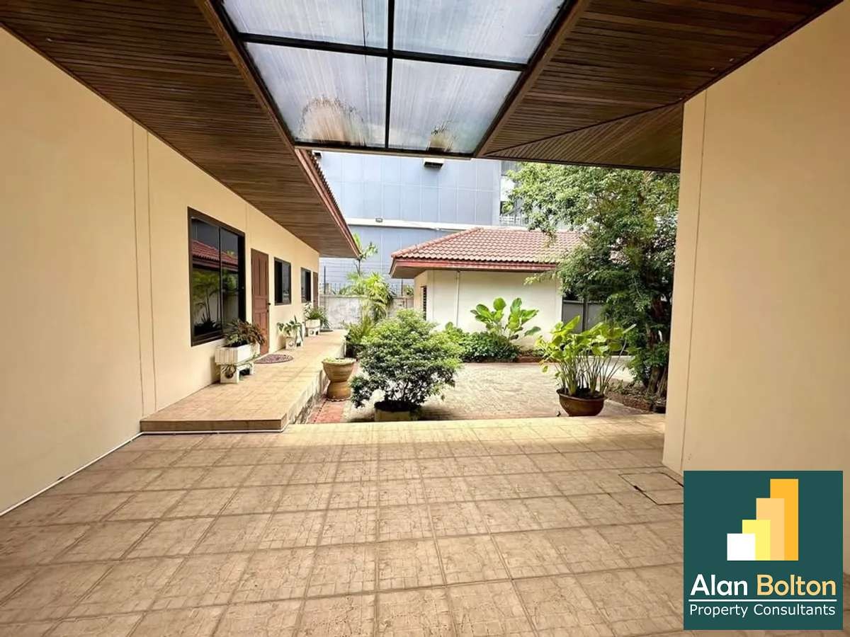 Prime location private house 3 bedrooms 3 bathrooms in Central Pattaya for RENT photo 11